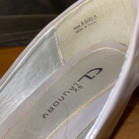 CL by Laundry Gray wedge - Picture 6 of 6